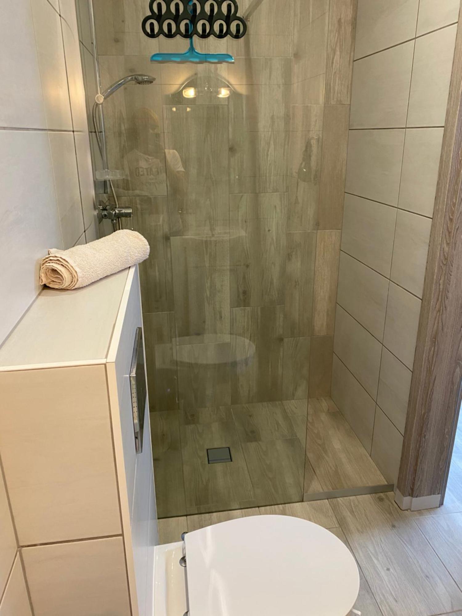 Pensjonat Plaza 2 Ровы Экстерьер фото